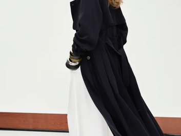 Max Mara Pre-fall 2026: Breezy Modernism