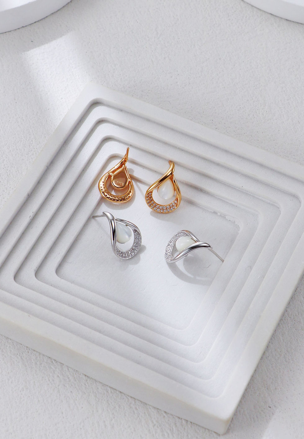 Thumbnail: S925 Silver White Shell Inlaid with Cubic Zirconia Earrings