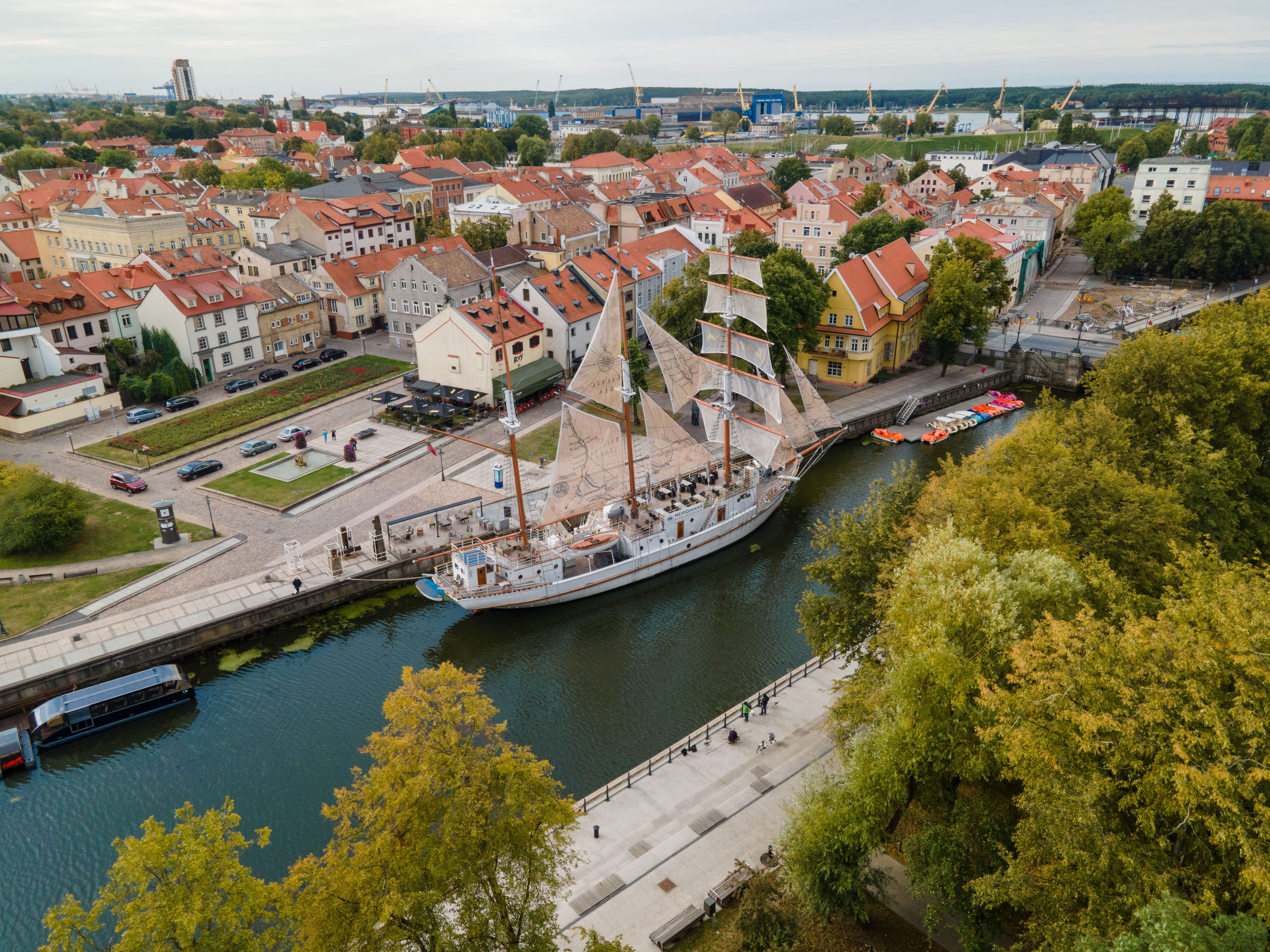 Around Lithuania 7day Tour + flights and hotel (optional)