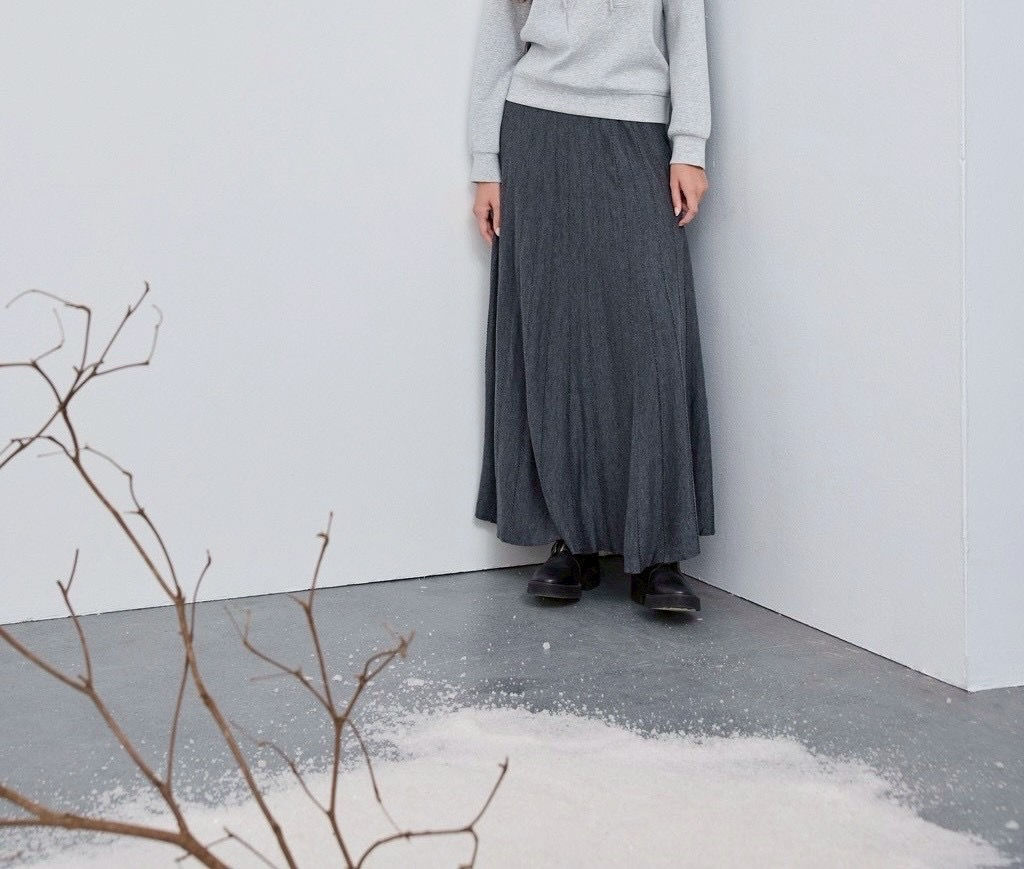 FIVE PENCE 深灰微百褶針織長裙