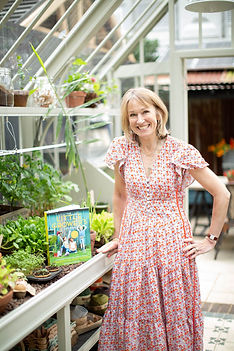 Julia Parker Parker's Patch Photography by Rona Wheeldon My Midlife Story-6.jpeg