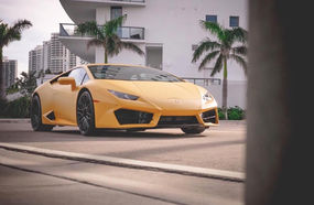 (Opinion) Why The Lamborghini Huracan is The Best Exotic Car Rental at Veluxity™