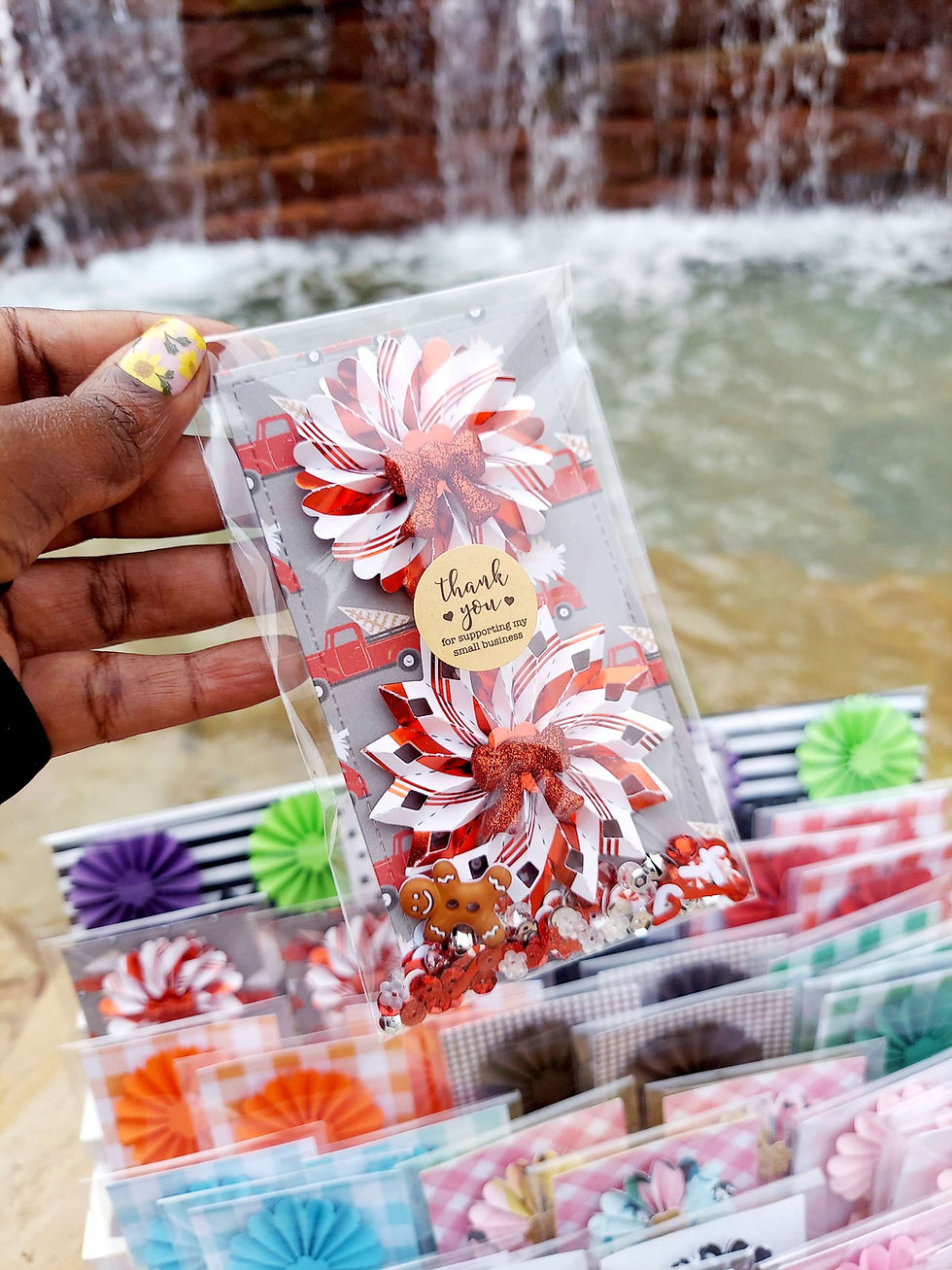 Thumbnail: JOYful Paper Rosettes 
