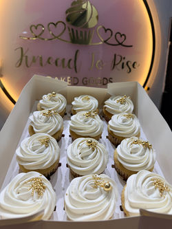 Swiss meringue cupcakes