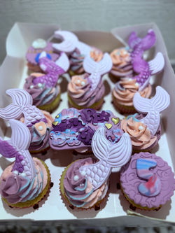 Under the sea themed cupcakes