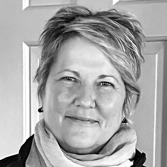 Julie Cramer, Yog New_edited.jpg Teacher