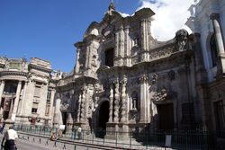 Iglesia_de_la_Compania,_Quito_2