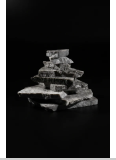 Mármol Natural en Forma de Fuente – Pieza Escultural