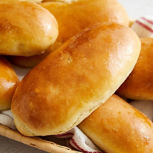 Hotdog Buns (6-pack)