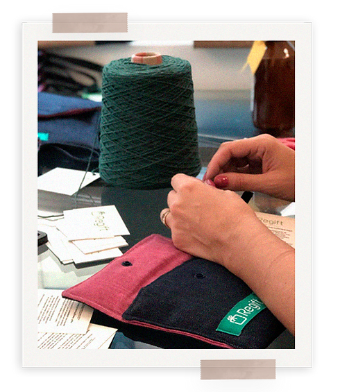 Regift Brindes Sustentáveis ESG. Nossos brindes são feitos com qualidade e por talentosas costureiras da comunidade e empreendedoras.