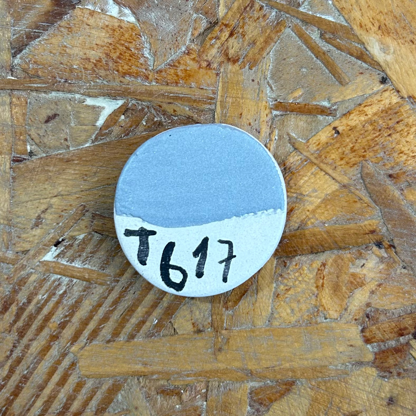 Corante com Esmalte Líquido Cinza Claro 617 30ml