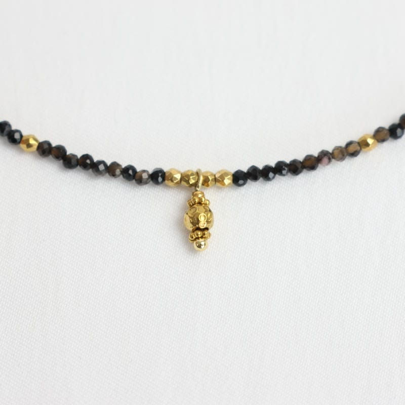 Miniature : Collier ultra-fin en perles d'Agate pendentif Pompon