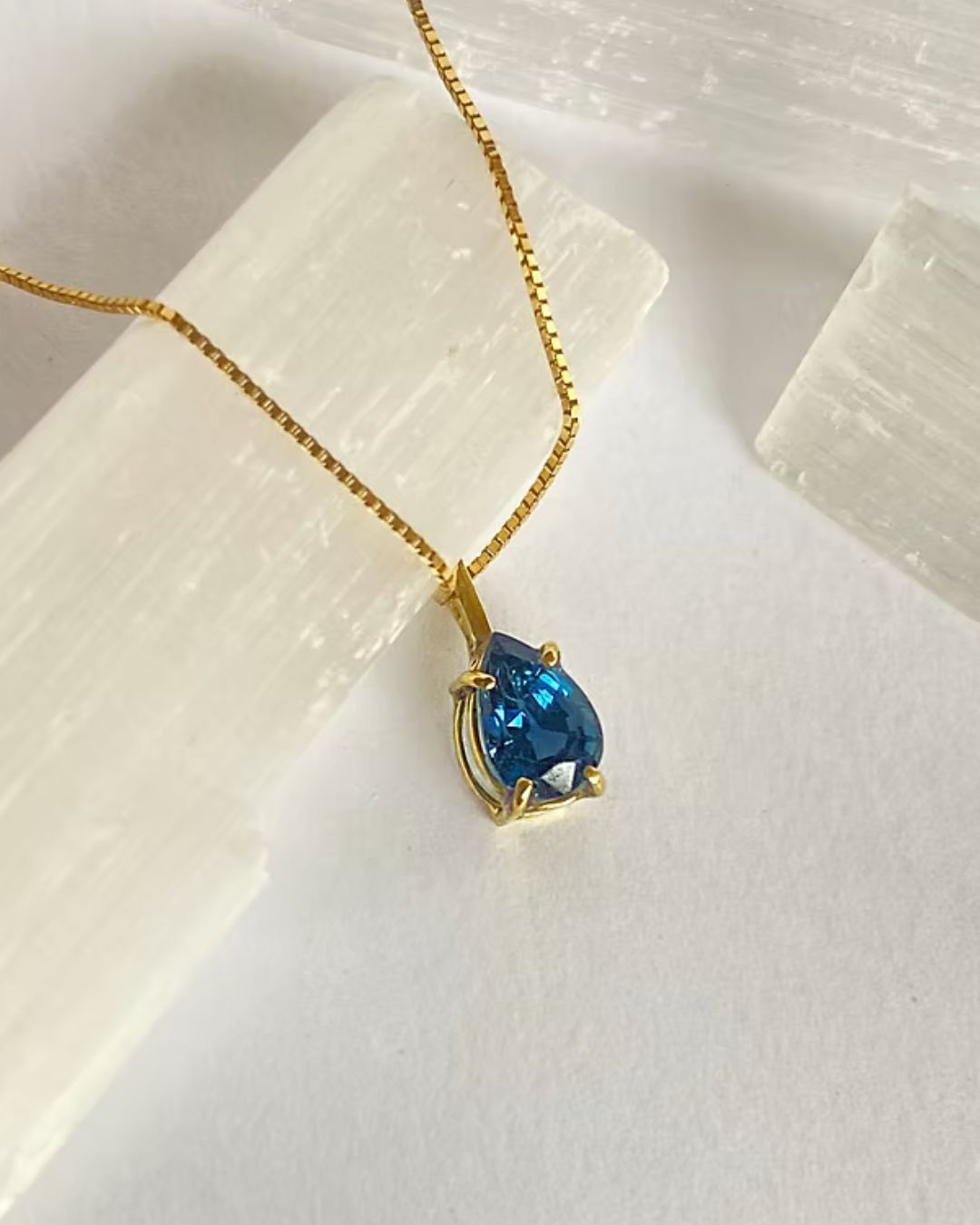Pendente Samara Ouro18K | Por um Fio Jóias