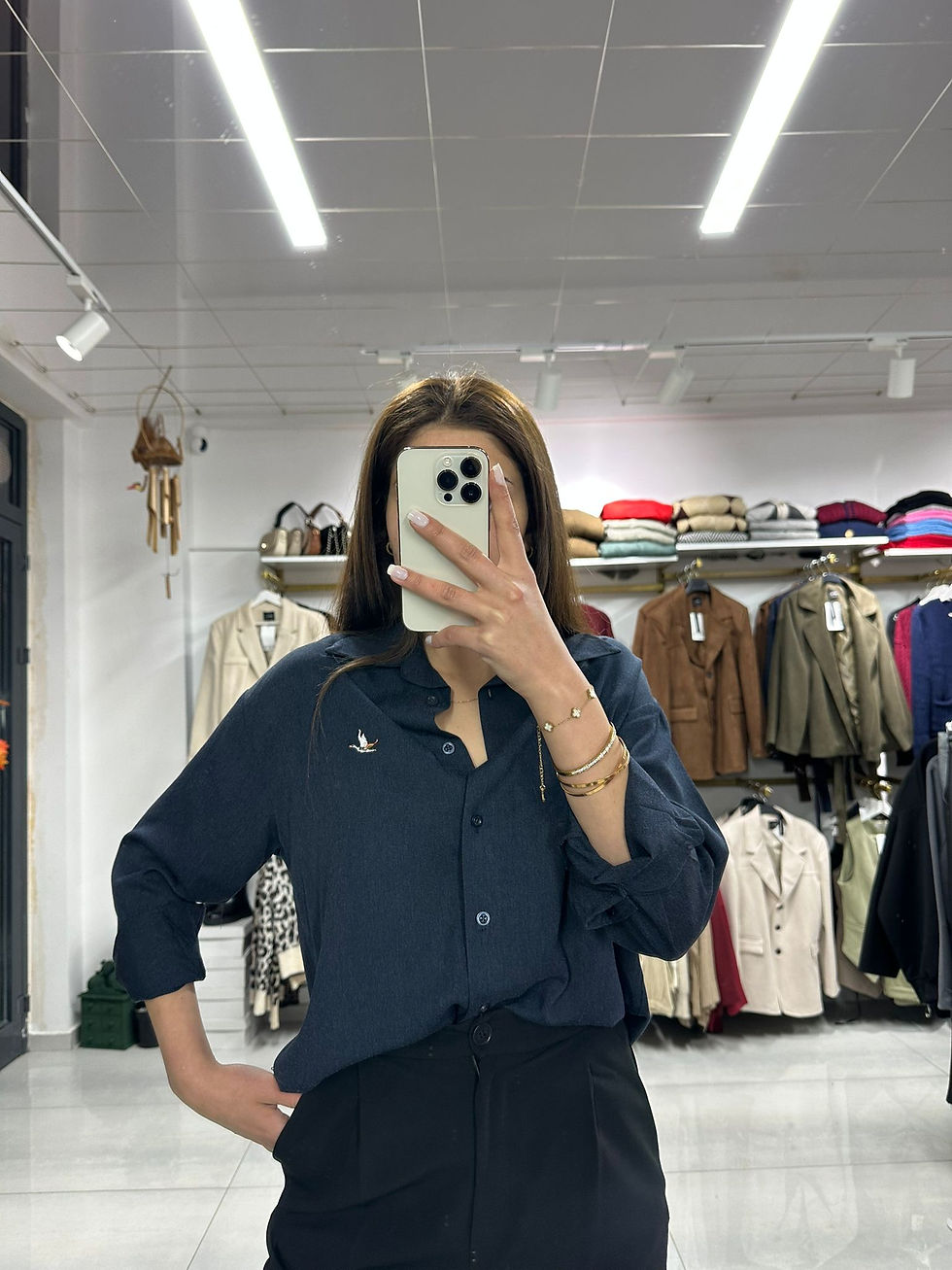 Küçük resim: MARKA TASARIMI BYMN KIŞ MEVSİMİNE UYGUN GÖMLEK