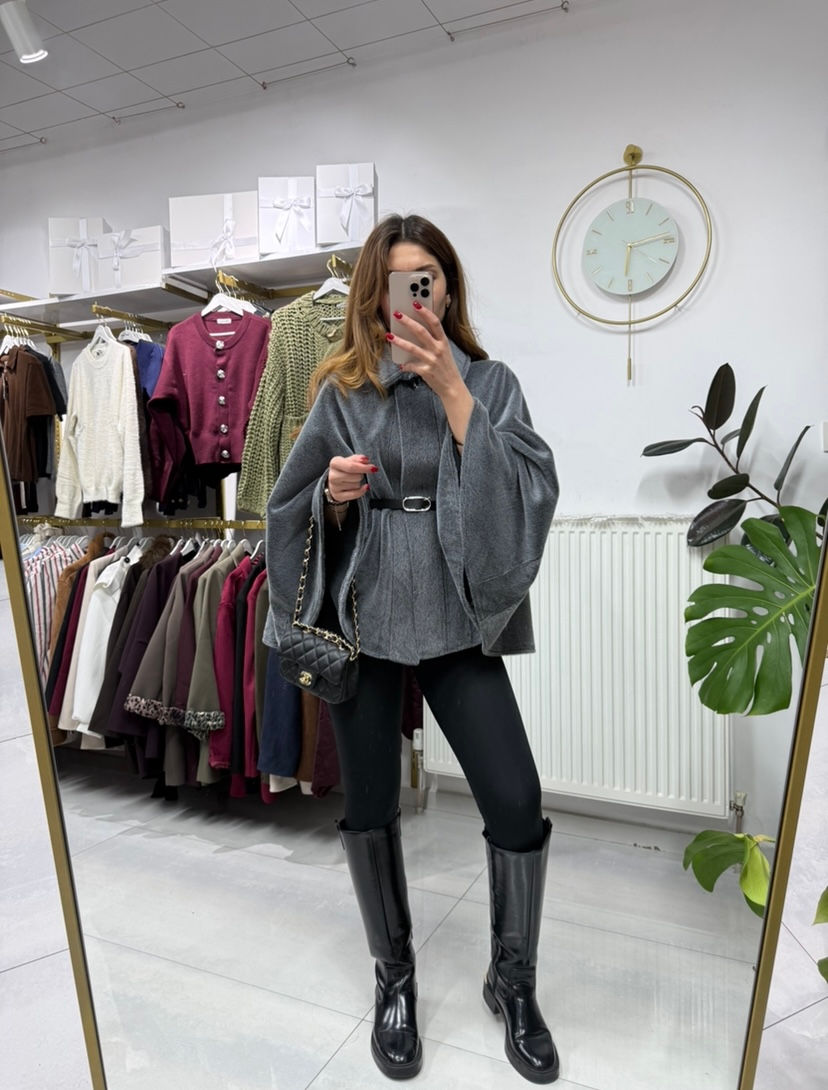 Küçük resim: MARKA TASARIMI KEMERLİ KAŞE PANÇO