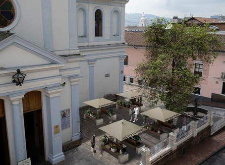 Una réplica de la “Plaza de las Flores de Cuenca” está en Quito