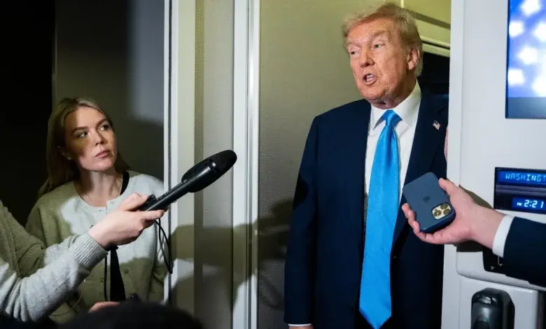 ترامب يرفع الرسوم الجمركية على كندا رداً على "إعلان ريغان" المناهض للرسوم