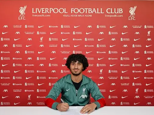 Nouveau talent égyptien à Anfield : Karim Ahmed signe son premier contrat professionnel avec Liverpool