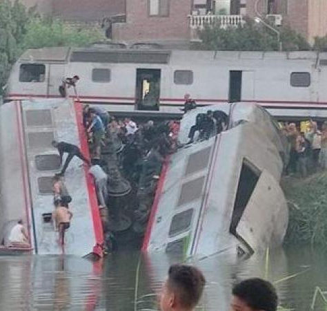 وزارة الصحة المصرية : إصابة 20 راكبًا في حادث تصادم قطاري المنيا