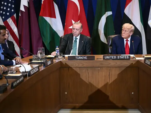 ترمب يبحث حرب غزة مع قادة عرب ومسلمون: "ربما ننهيها الآن"