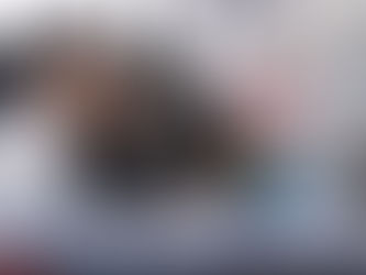 ثورة في "واجهة الدماغ والحاسوب": مريض مشلول يقود كرسيًا ذكيًا وكلبًا روبوتيًا بأفكاره فقط