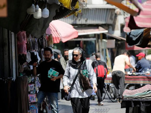 (وسائط متعددة) من الخطوط الأمامية: لا احتفالات في طهران في اليوم الأول من الاتفاق الإيراني-الأمريكي