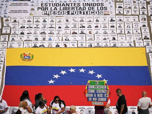 Post-Maduro Transition: 104 Political Prisoners Released in Venezuela Amid Persistent U.S. Pressure