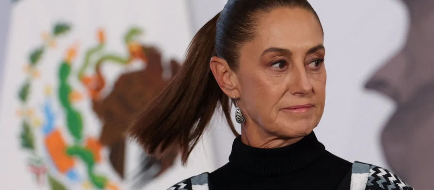 شينباوم تتحدى "خناق" ترامب.. المكسيك تتمسك بمساعدات كوبا وتناور دبلوماسياً لتجنب "مقصلة" الرسوم الجمركية