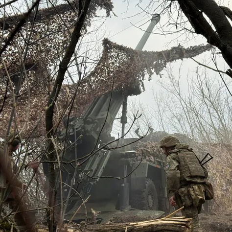 "حرب المسيرات" تحصد المدنيين.. قتلى في وسط أوكرانيا، وكورسك تستهدف ميناء "أوست لوجا" النفطي الروسي