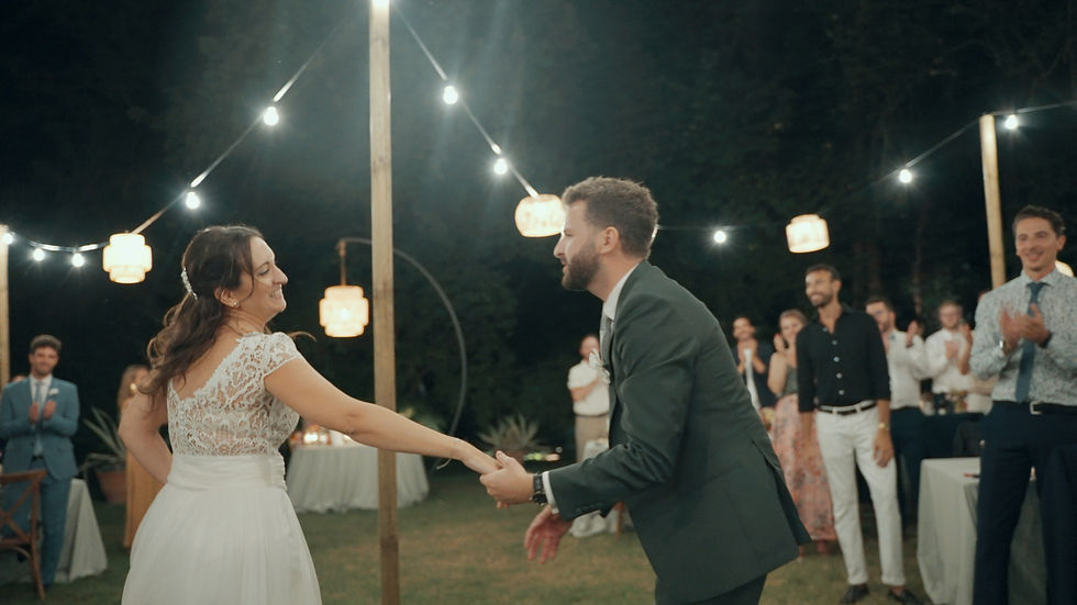 video-matrimonio-naturale-sposi-ballano