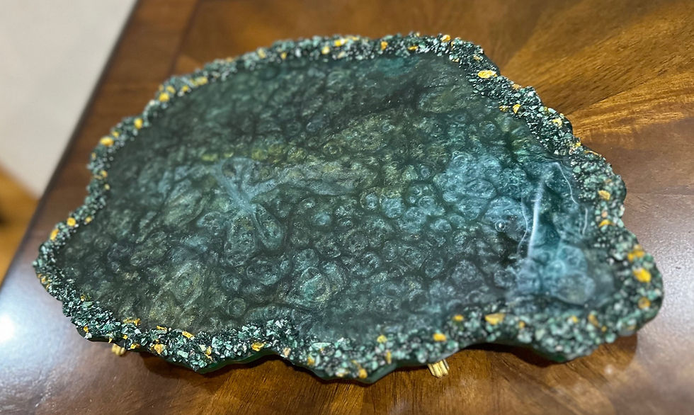Elegant Resin Tray: Green
