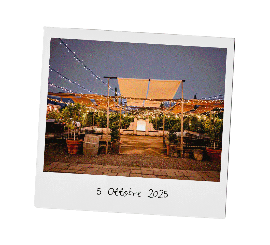 polaroid-location.gif