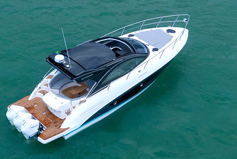 Schaefer 40 Yacht Rental in San Juan Puerto Rico