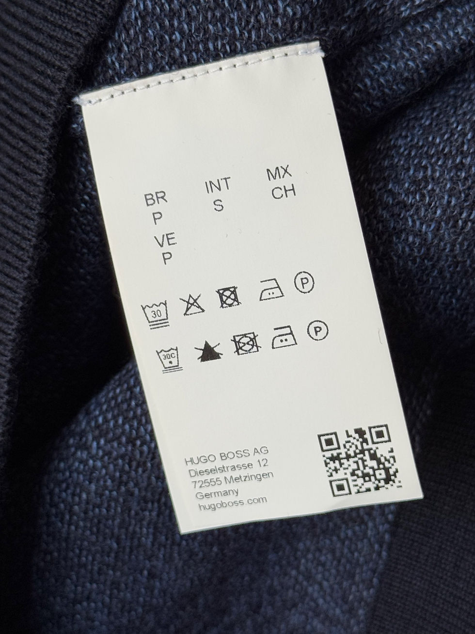 Miniature : Pull boss taille s bleu marine en très bon état en laine 