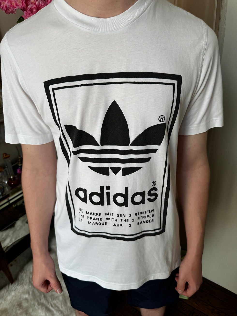 Miniature : T shirt adidas blanc taille s en bon état ( légèrement jauni au col ) 
