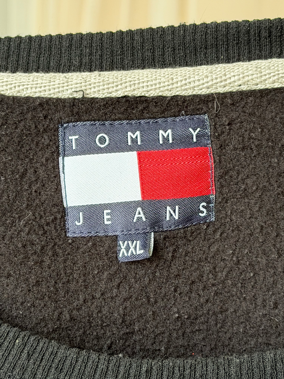 Miniature : Sweat tommy Hilfiger taille xxl noir avec logo brodé en très bon état 