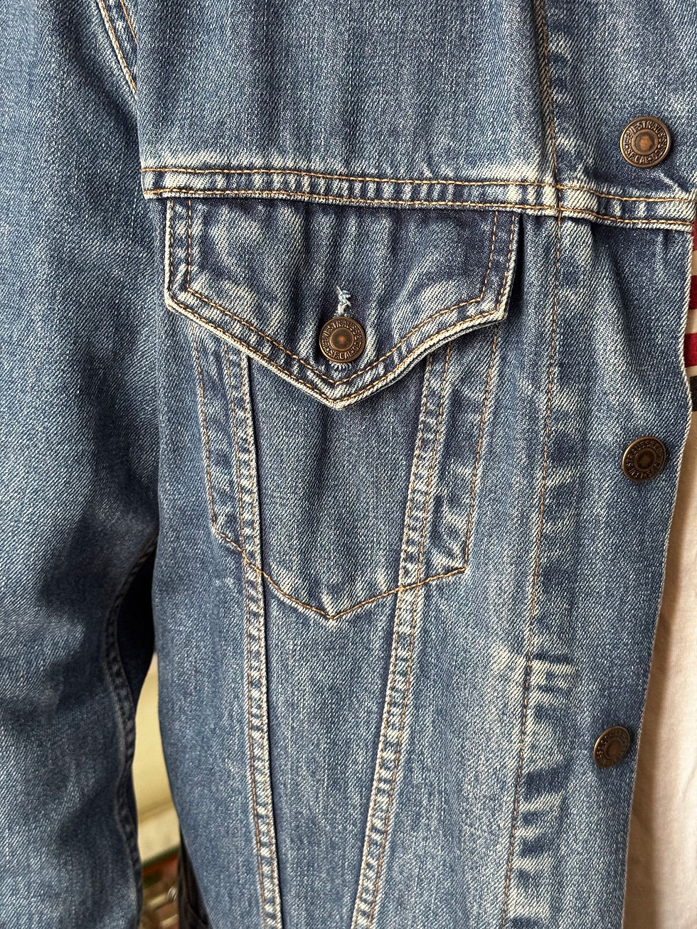 Miniature : Veste Levi’s en très bon état taille L bleu