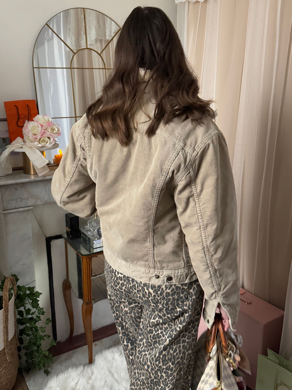 Miniature : Manteau beige levis avec doublure intérieur en très bon état taille s 