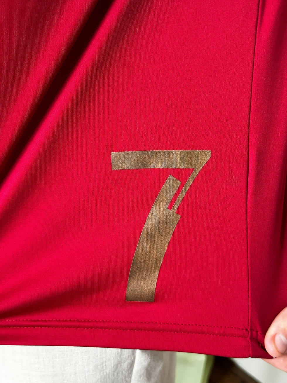 Miniature :  Maillot euro 2016 Portugal rouge et vert en très bon état 