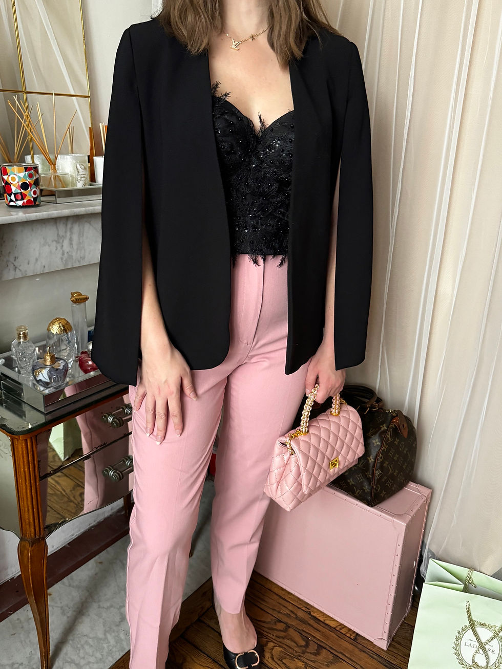 Miniature : Blazer Zara sans manche noir taille m en très bon état 