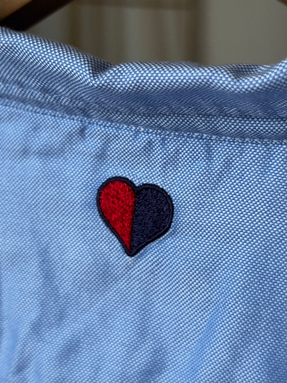 Miniature : Chemise tommy Hilfiger taille l/ 12 bleu en coton en très bon état 