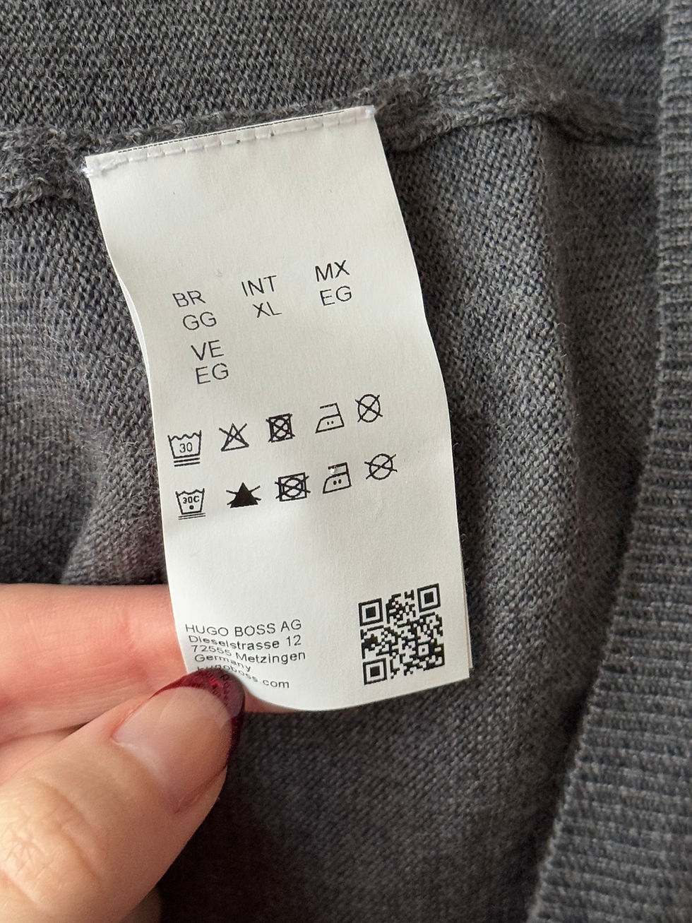 Miniature : Sweat Hugo boss gris taille xl en laine  en très bon état 