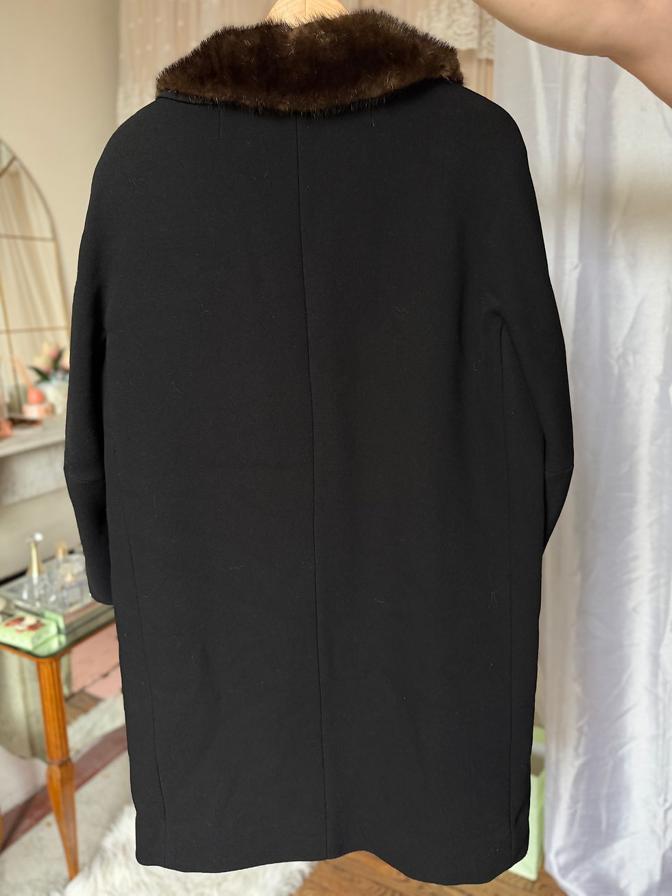 Miniature : Manteau weill noir avec fourrure au col, en très bon état taille xl 