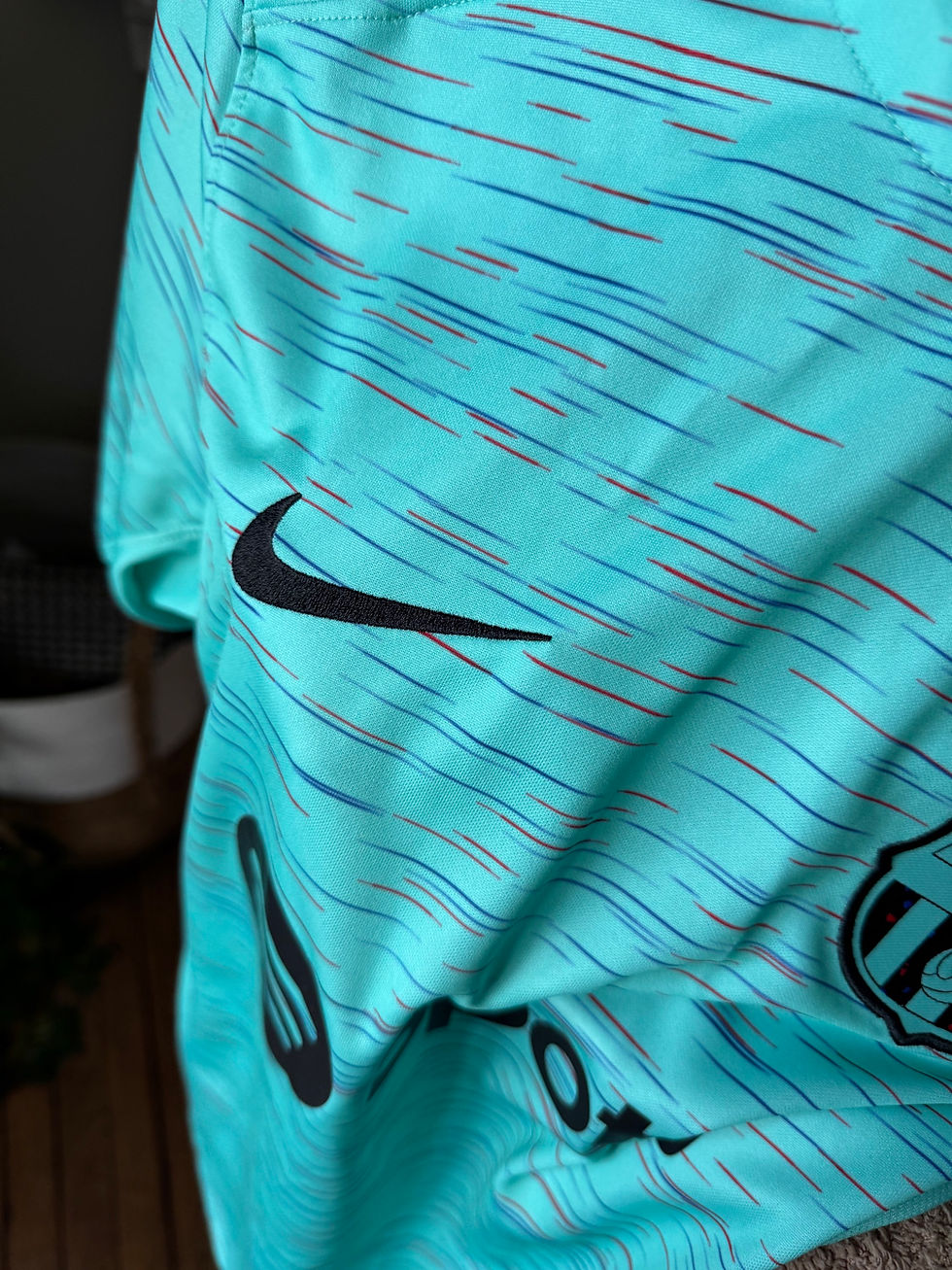 Miniature : maillot de foot fc Barcelone Nike bleu en bon état taille s 