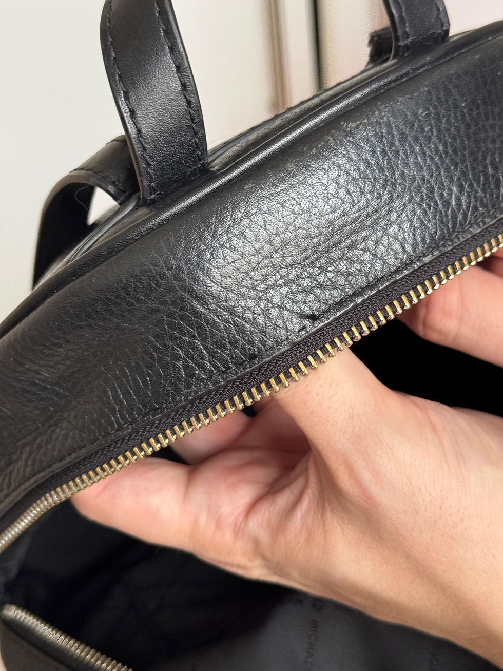 Miniature : Sac à dos Mickael kors noir en bon état