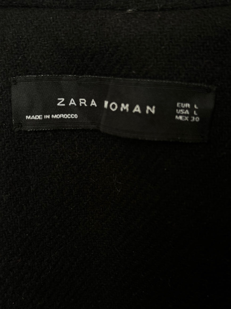 Miniature : Manteau zara taille L en très bon état couleur noir 