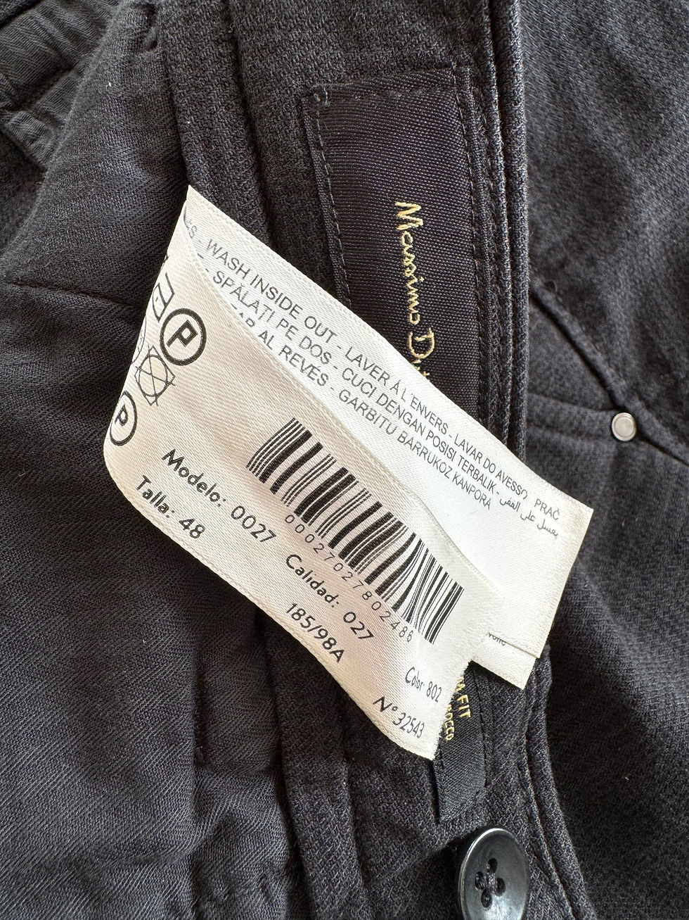 Miniature : Pantalon chinos Massimo dutti taille 48 noir en très bon état taille 50 cm