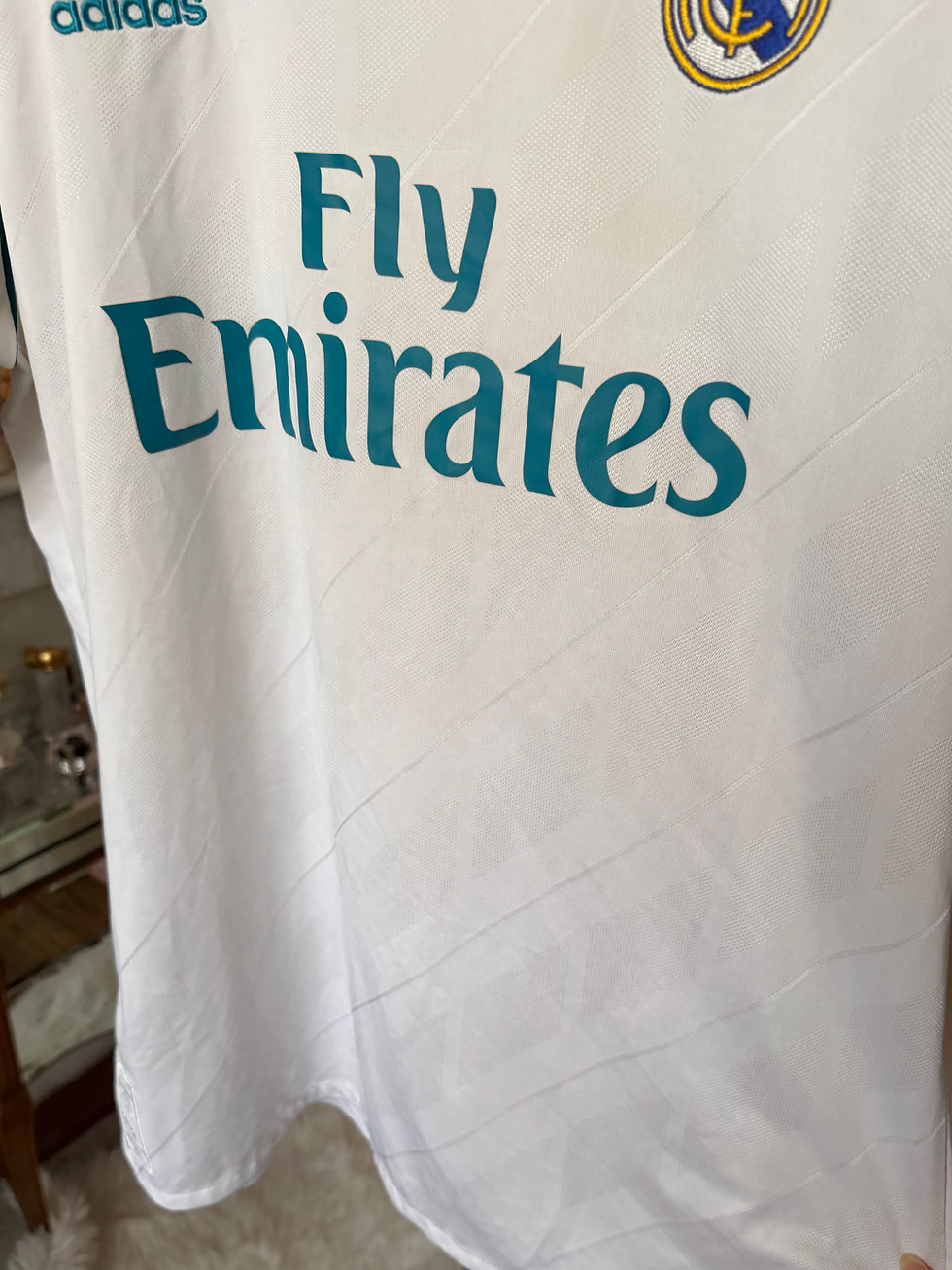 Miniature : Maillot adidas real de  Madrid bleu et blanc en  bon état taille xl 