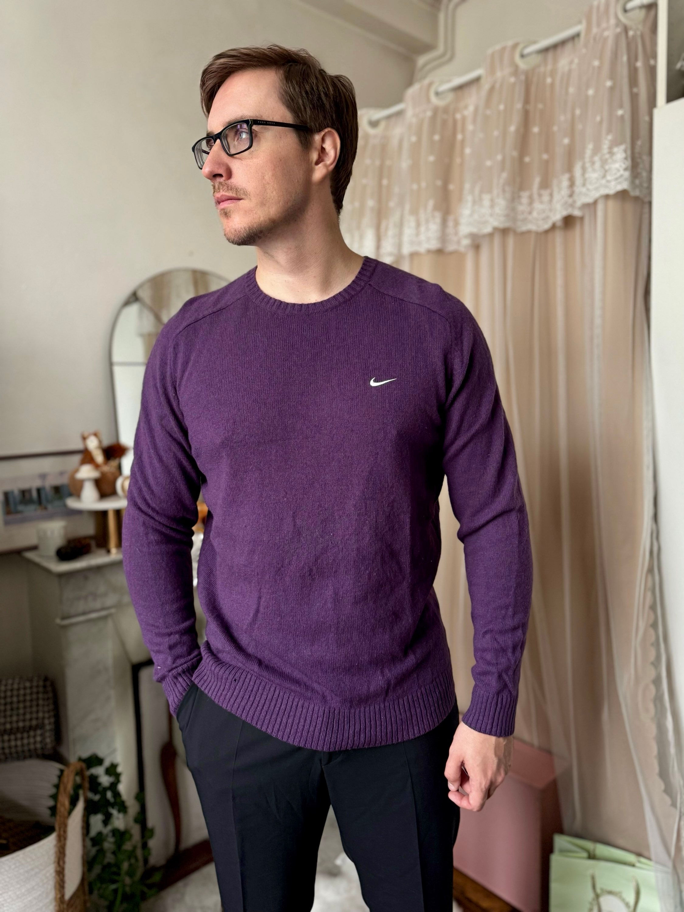  Pull hiver Nike violet en bon état taille xl 