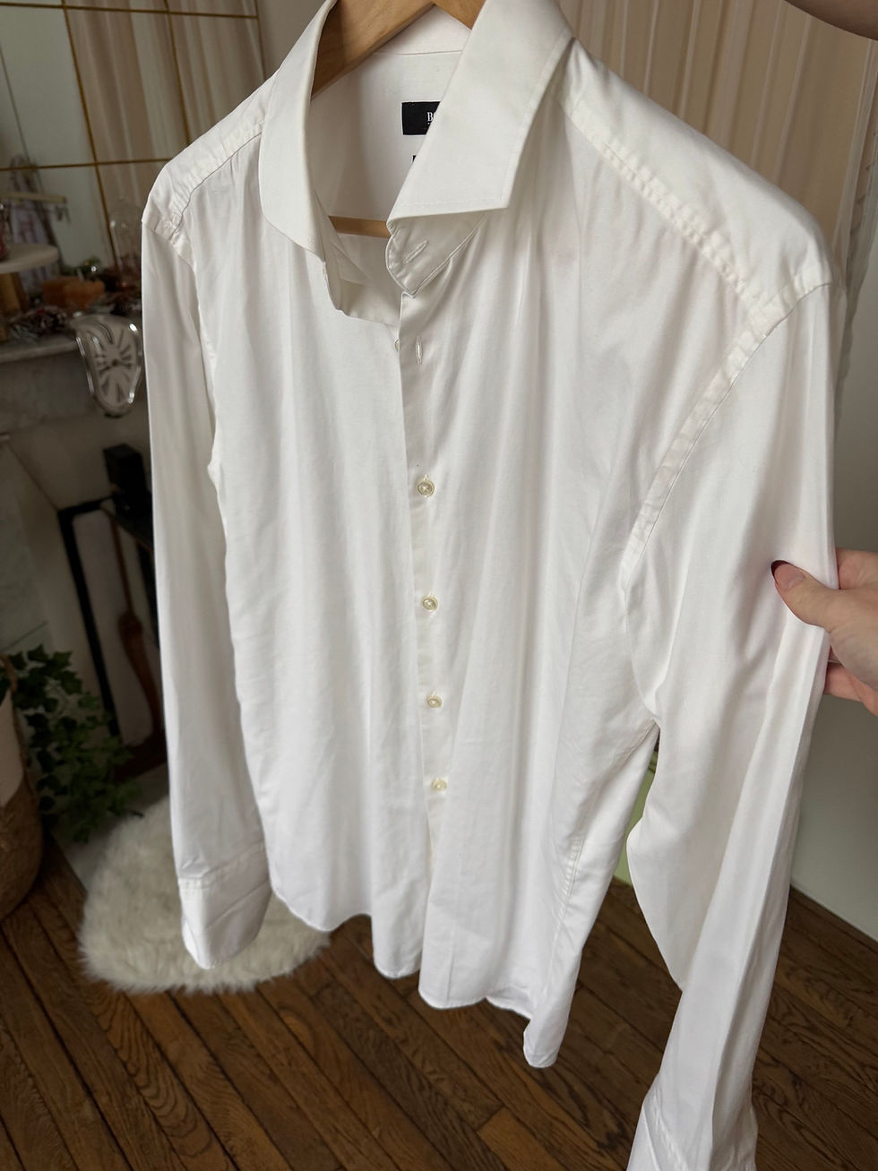 Miniature : Chemise boss Hugo boss taille 42 16 1/2 blanche en bon état en coton 